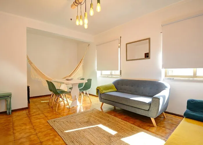 Charming T3 With Patio, And Surf Apartment Peniche
